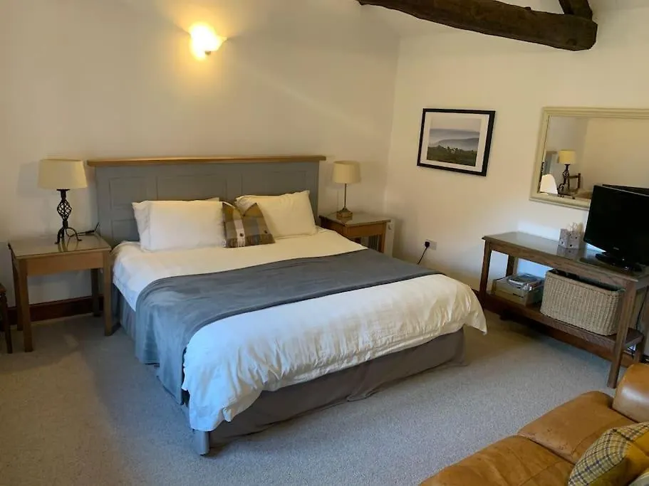 Dom wakacyjny The Dairy - Barn Conversion On Coast To Coast Route Near Catterick Garrison Easby